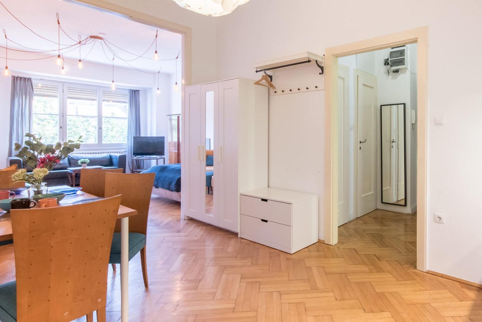 Apartment - Spacious - Classic Charm Budapest