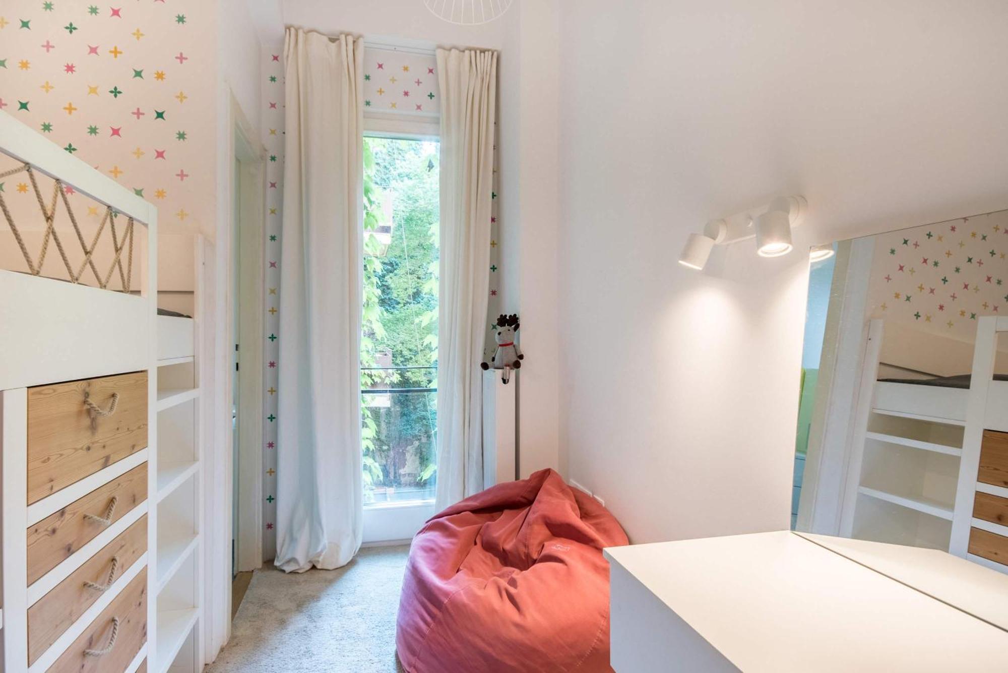 - Spacious - Classic Charm Apartment *